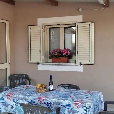 Apartment Nonna Rosa Dependance Granelli