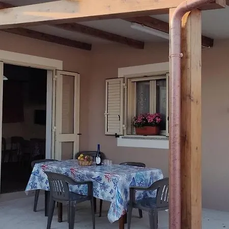 Apartment Nonna Rosa Dependance Granelli